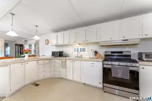 18 Laurel Vw, Wallingford, CT 06492 - Photo 4