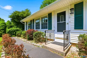 110 Ruby Ln, Stratford, CT 06614 - Photo 4