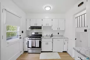 110 Ruby Ln, Stratford, CT 06614 - Photo 8