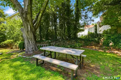 110 Ruby Lane, Stratford, CT 06614 - Photo 32