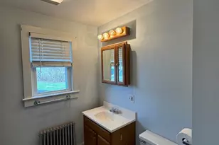 7 Babcock St, Stonington, CT 06379 - Photo 12