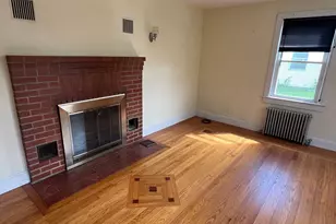 7 Babcock St, Stonington, CT 06379 - Photo 8