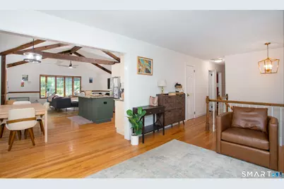 128 Knollwood Drive, Ridgefield, CT 06877 - Photo 4