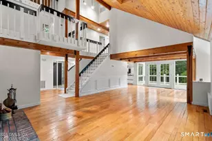 2 Choctaw Ln, Greenwich, CT 06831 - Photo 8