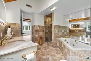2 Choctaw Ln, Greenwich, CT 06831 - Photo 20