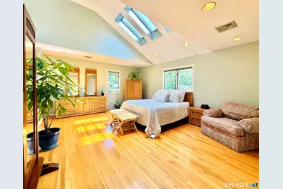 3 Susan Court, Norwalk, CT 06851 - Photo 10