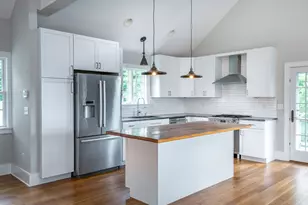21 Hemlock Rd, Roxbury, CT 06783 - Photo 8