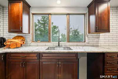 33 Skyline Drive, Sherman, CT 06784 - Photo 8