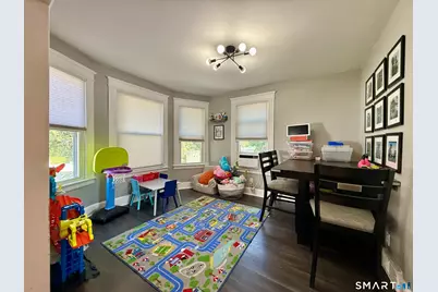 802 Bunker Hill Avenue, Waterbury, CT 06708 - Photo 6