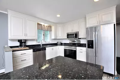 23 Kingsbridge, Avon, CT 06001 - Photo 16