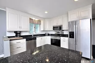 23 Kingsbridge, Avon, CT 06001 - Photo 16