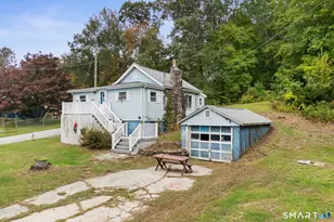 196 Lake Dr E, Montville, CT 06370 - Photo 32
