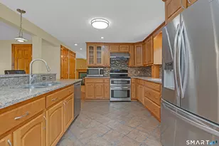 18 Hillside Dr, Ellington, CT 06029 - Photo 18