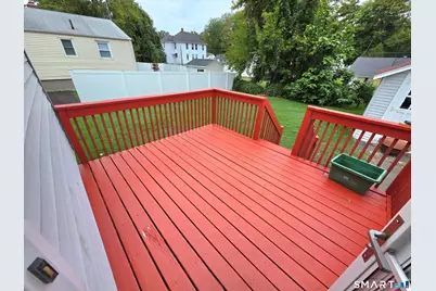 40 Englewood Avenue, Bloomfield, CT 06002 - Photo 16