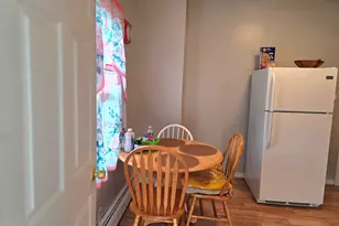 40 Englewood Ave, Bloomfield, CT 06002 - Photo 4