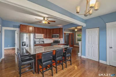 44-46 Perry Hill Road, Shelton, CT 06484 - Photo 8