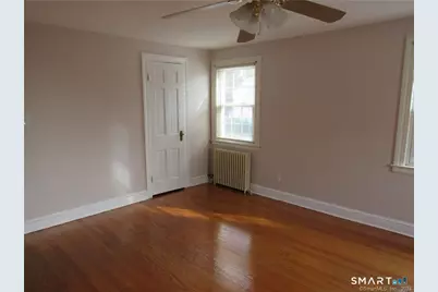 36 Rochford Avenue, Hamden, CT 06514 - Photo 18