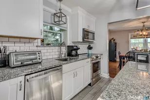 87 Dartmouth St, Torrington, CT 06790 - Photo 12