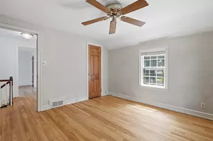 2409 Albany Ave, West Hartford, CT 06117 - Photo 24