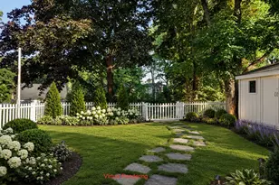 555 Lakeside Dr, Bridgeport, CT 06606 - Photo 24