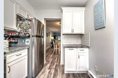 238 North Hampton Court #238, Meriden, CT 06450 - Photo 8