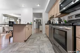 111 Arlington St, West Haven, CT 06516 - Photo 18