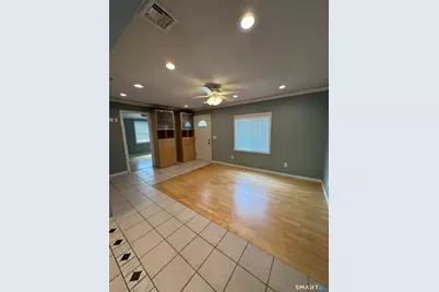 73 Midway Oval, Groton, CT 06340 - Photo 8