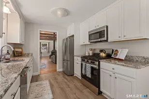 22 Willard St, Simsbury, CT 06070 - Photo 12