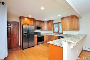 11 Fawn Dr, Granby, CT 06035 - Photo 6