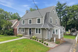 277 Lincoln St, New Britain, CT 06052 - Photo 2