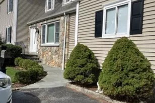 56 Maitland Rd, Stamford, CT 06906 - Photo 4