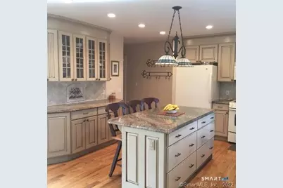 56 Maitland Road, Stamford, CT 06906 - Photo 8