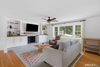 39 Timber Trail, East Hartford, CT 06118 - Photo 2