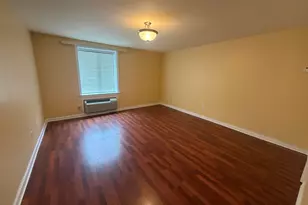 1460 Elm St, Stratford, CT 06615 - Photo 10