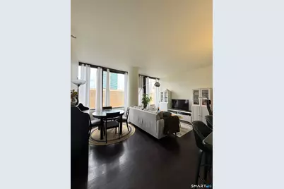 127 Greyrock Place #PL2, Stamford, CT 06901 - Photo 2