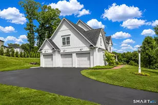 3 Newcastle Pl, Farmington, CT 06085 - Photo 2