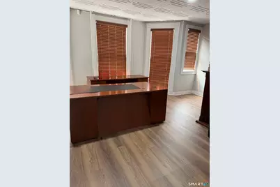 21 Holmes Avenue #1st Floor, Waterbury, CT 06710 - Photo 4