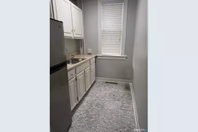 21 Holmes Avenue #1st Floor, Waterbury, CT 06710 - Photo 8