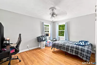 24 Governor Street, New Britain, CT 06053 - Photo 26