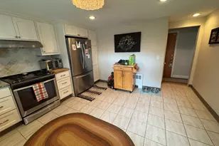 779 Matson Hill Rd, Glastonbury, CT 06073 - Photo 6