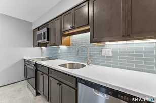 201 College St, Middletown, CT 06457 - Photo 1