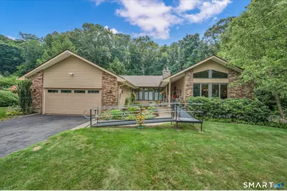 25 Crosswood Road, Farmington, CT 06032 - Photo 1