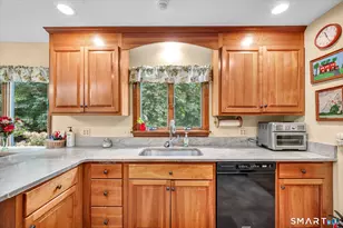 25 Crosswood Rd, Farmington, CT 06032 - Photo 20
