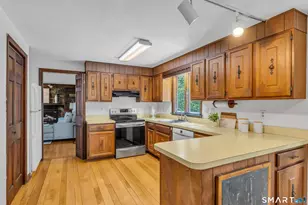 289 S Hoop Pole Rd, Guilford, CT 06437 - Photo 18