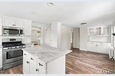 268 Ridgewood Road, West Hartford, CT 06107 - Photo 22