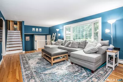 20 Munnisunk Drive, Simsbury, CT 06070 - Photo 2