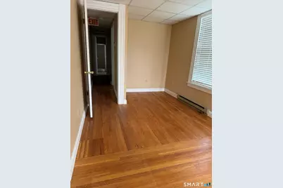21 Holmes Avenue #2nd Floor, Waterbury, CT 06710 - Photo 6