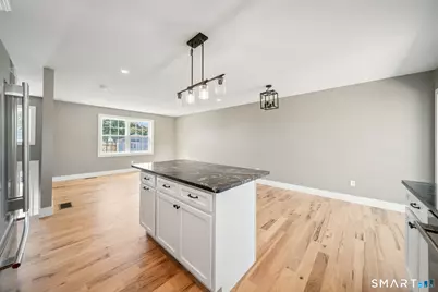 16 Kingsley Court, Waterbury, CT 06704 - Photo 14