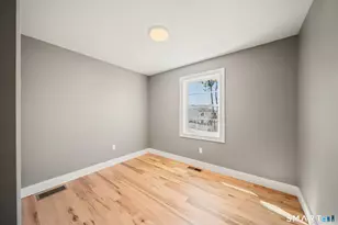 16 Kingsley Ct, Waterbury, CT 06704 - Photo 20