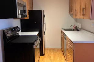 298 Meridian St, Groton, CT 06340 - Photo 4